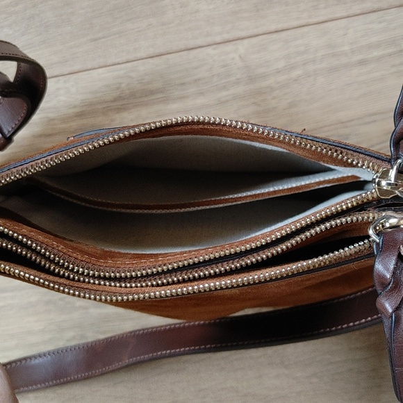 M. Gemi Suede Rosetta Crossbody Bag Italy - Picture 7 of 13